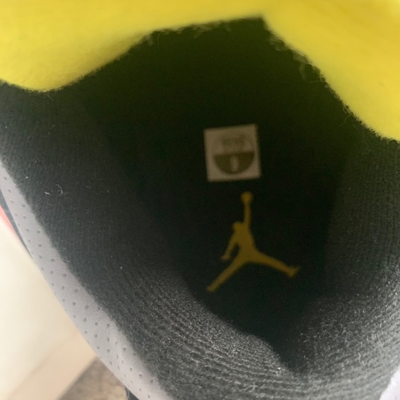 Jordan retro 3 Oregon size 9 - Picture 5 of 8